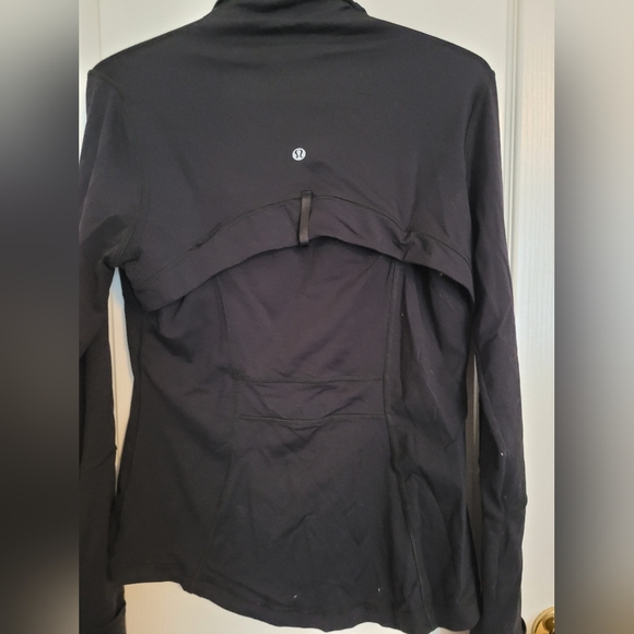 Lululemon Black Zip-Up Jacket - Picture 4 of 5